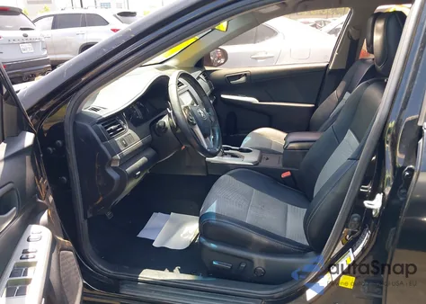 2012 Toyota Camry Se z USA, uszkodzony, nr VIN 4T1BF1FK1CU203204